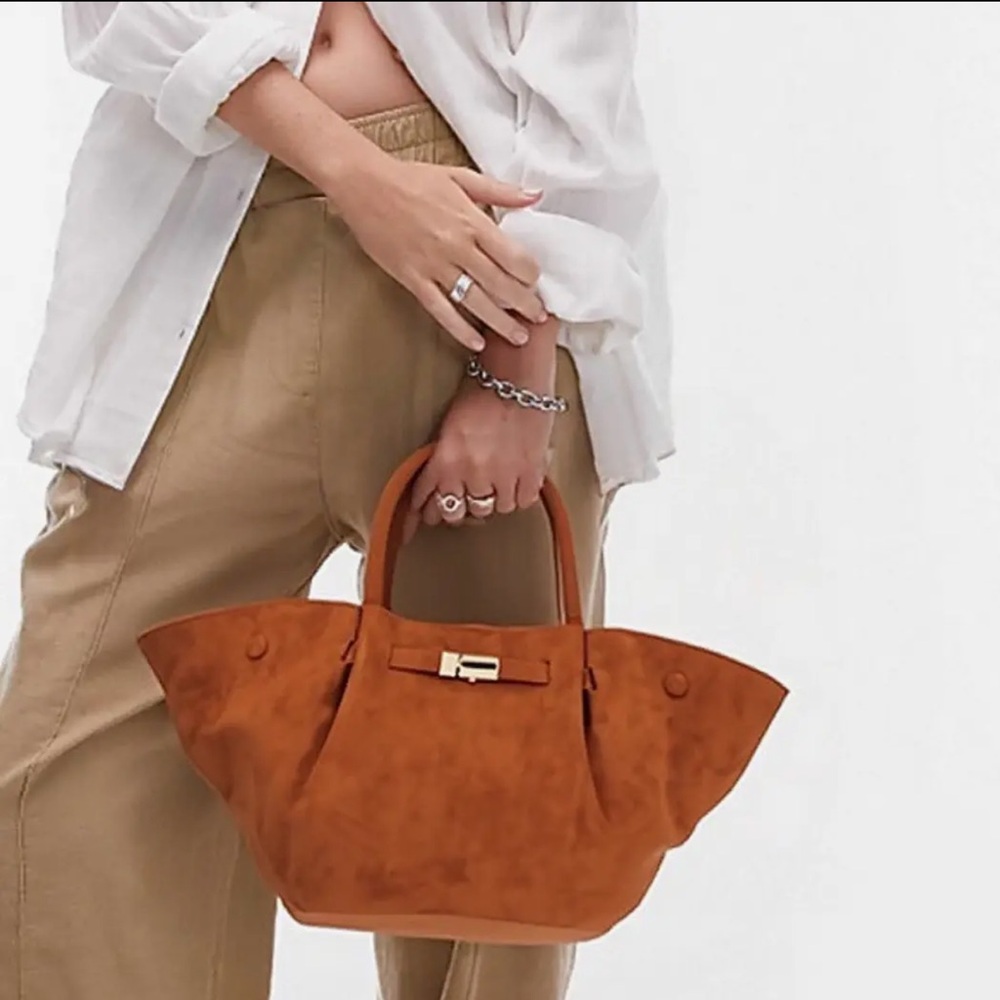 ShopEvelynne Chic Suede Tote Bag